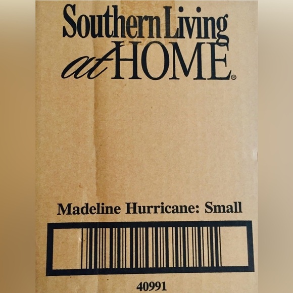 SLAH Madeline 9" Glass Hurricane Vase Display  Decor Southern Living at Home - Picture 4 of 5